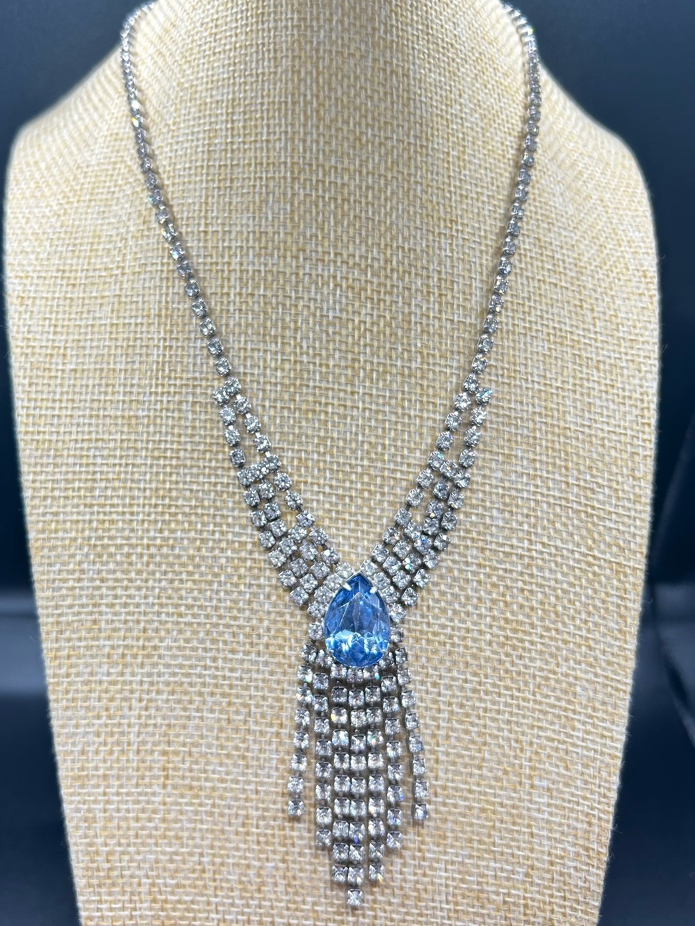 Vintage Elegant Silver tone rhinestone Necklace with Blue Teardrop Gem